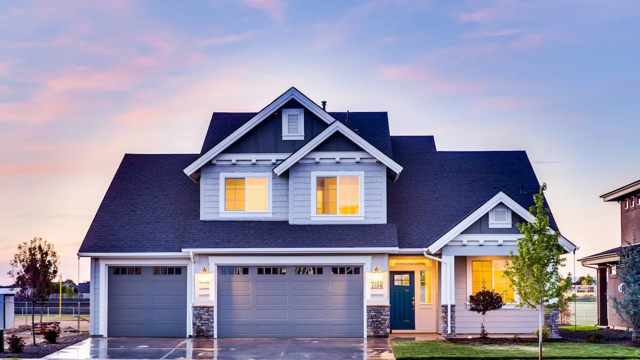 How to Create Wealth Investing in Real Estate? | 6 Best Properties to Invest How to create wealth investing in real estate?